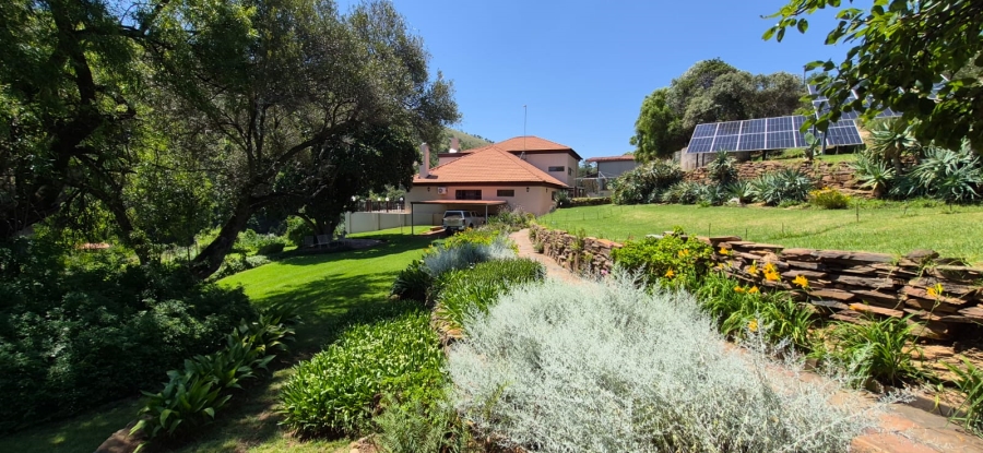 11 Bedroom Property for Sale in Groot Marico North West